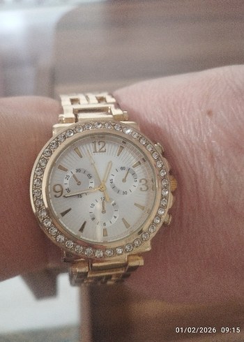 Kadın Parlak Altın Kemerli Saat - Görsel 6