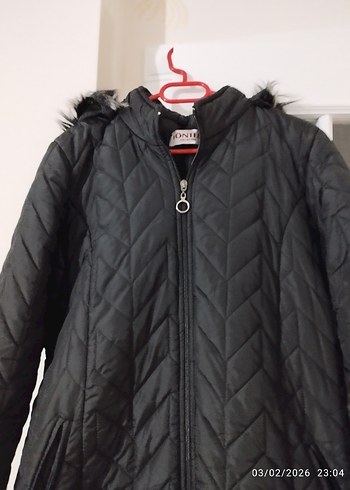 Siyah Uzun Kadın Kışlık Mont - Görsel 2