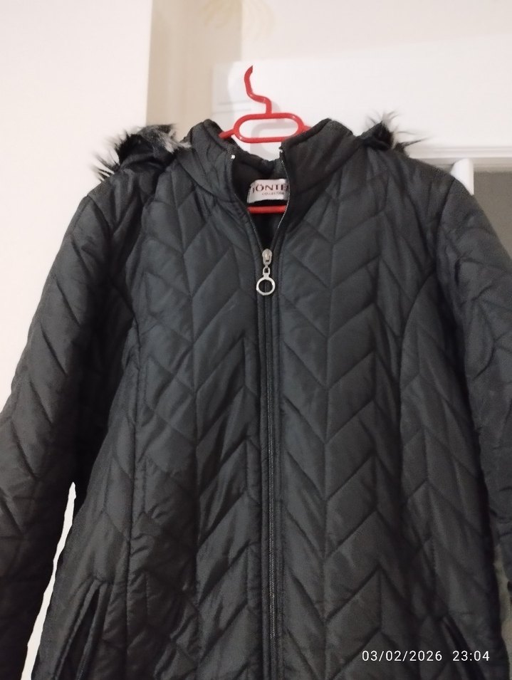 Siyah Uzun Kadın Kışlık Mont - Görsel 2