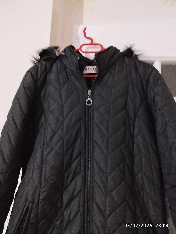 Siyah Uzun Kadın Kışlık Mont - Görsel 5