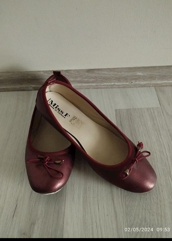 Bordo Parlak Deri Tokalı Kadın Babet - Görsel 9