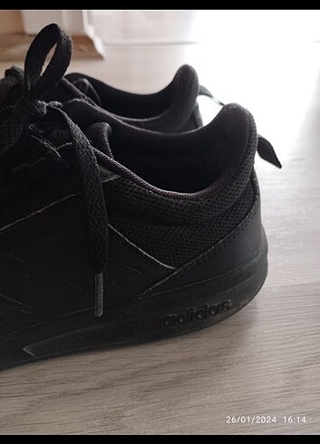 Adidas 36 numara ayakkabı tertemiz  - Görsel 7