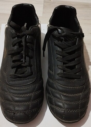 37 numara halı saha ayakkabısı sayılı kullanım tertemiz - Görsel 6