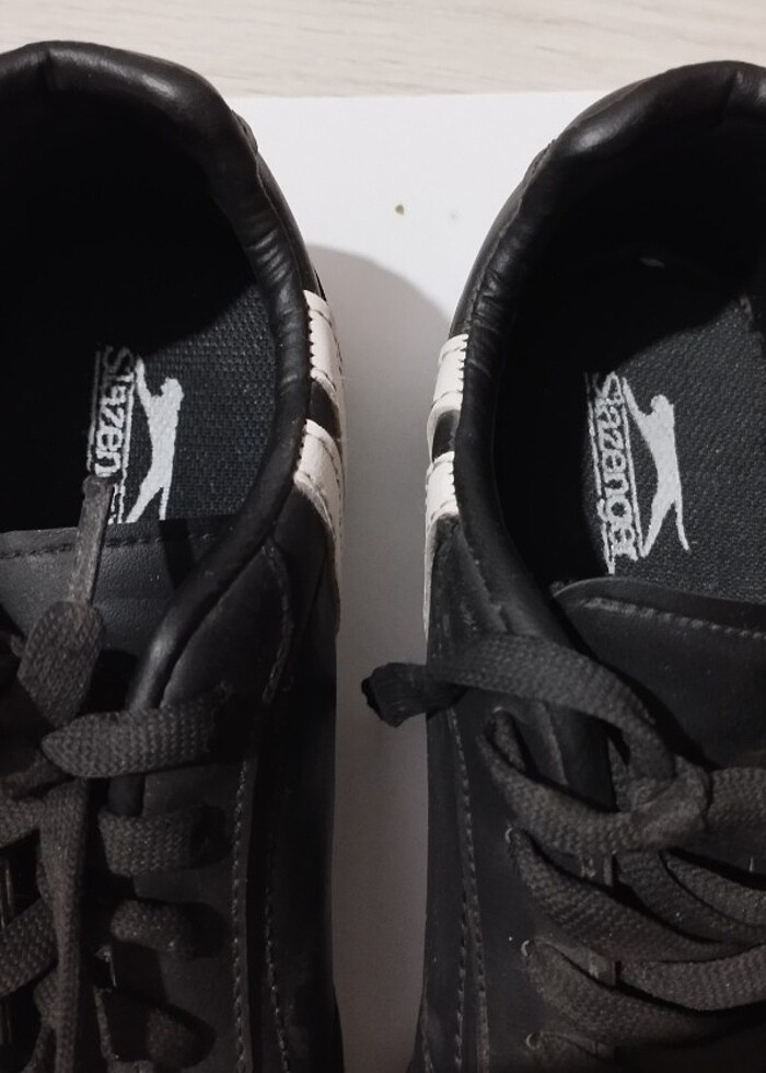 37 numara halı saha ayakkabısı sayılı kullanım tertemiz - Görsel 2