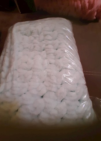 Beyaz Örgü Çocuk Battaniyesi - Görsel 4