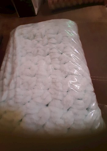 Beyaz Örgü Çocuk Battaniyesi - Görsel 3