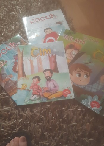 Çocuklar için renkli hikaye kitapları