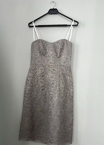 Oleg Cassini 34