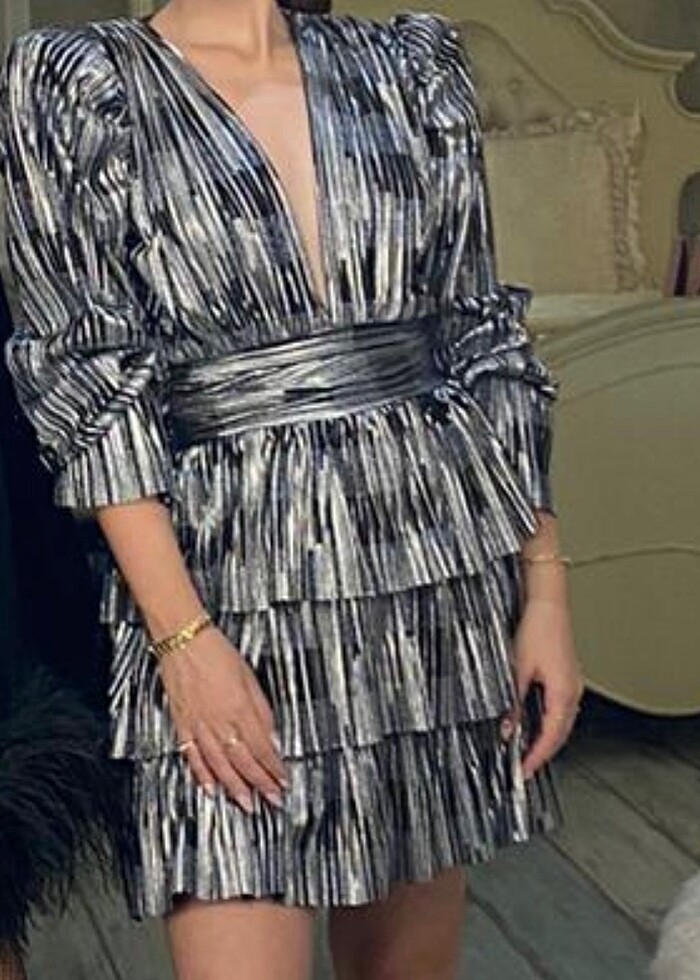 Kısa elbise - Görsel 2