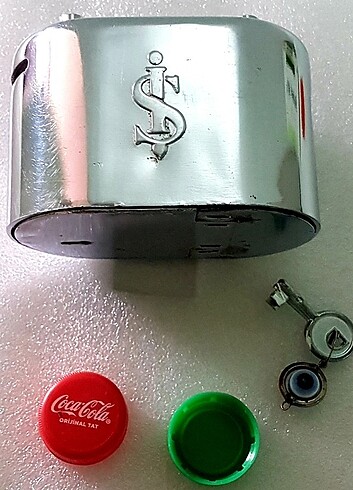 Beden Işbankası kumbarası