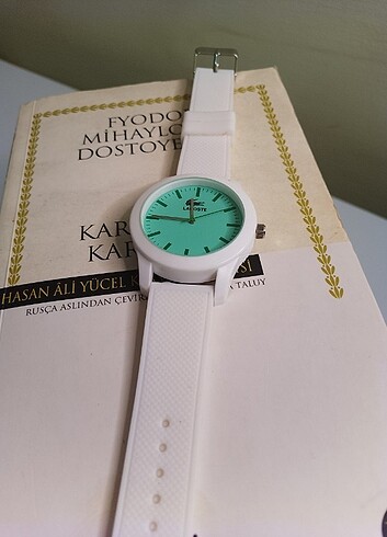 Lacoste Lacoste saat