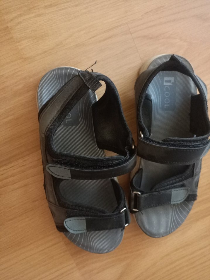 Erkek Çocuk Siyah Sokak Stili Sandalet - Görsel 3