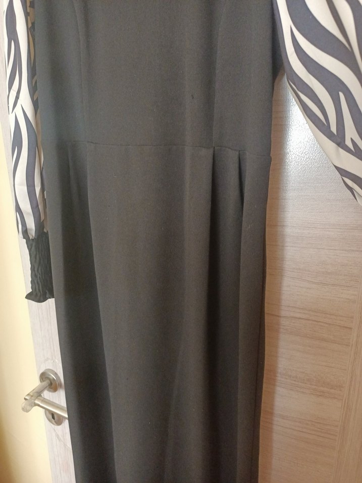 Zebra Desenli Uzun Kollu Siyah Uzun Elbise - Görsel 5