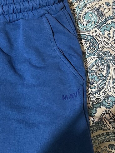 mavi eşofman