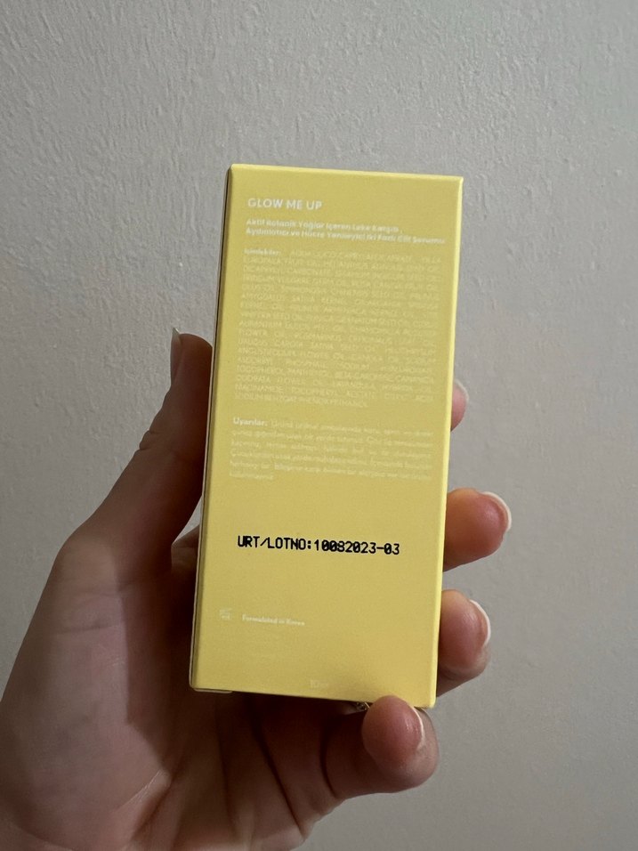 Sarı Glow Me Up Dudak Parlatıcısı - Görsel 2