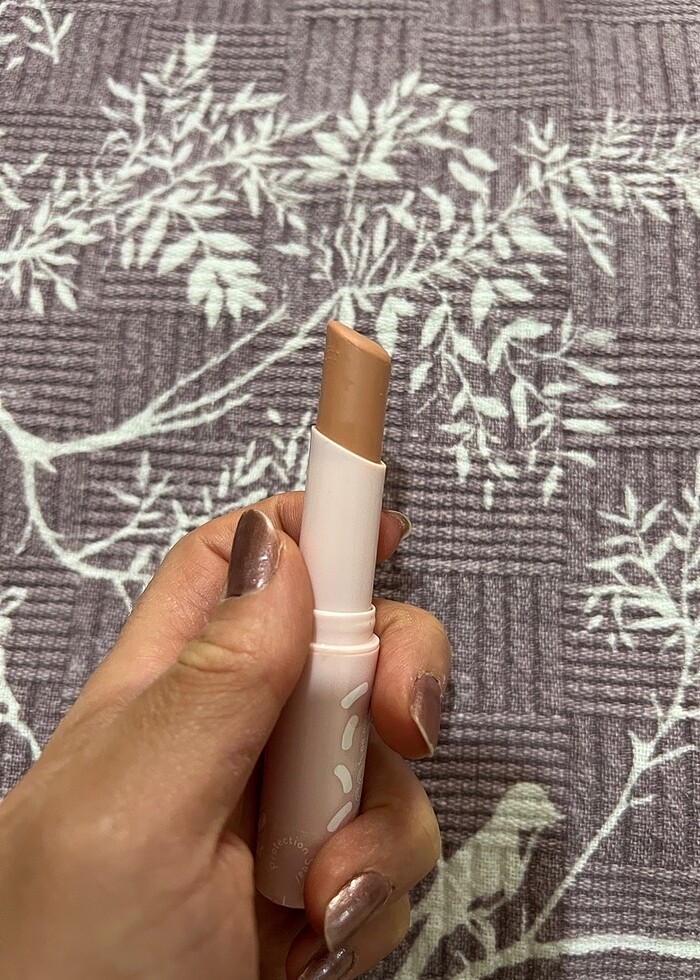 Flormar dudak nemlendirici - Görsel 3