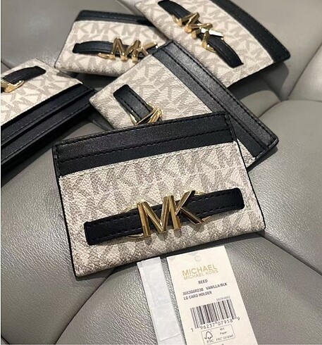 Michael kors kartlık