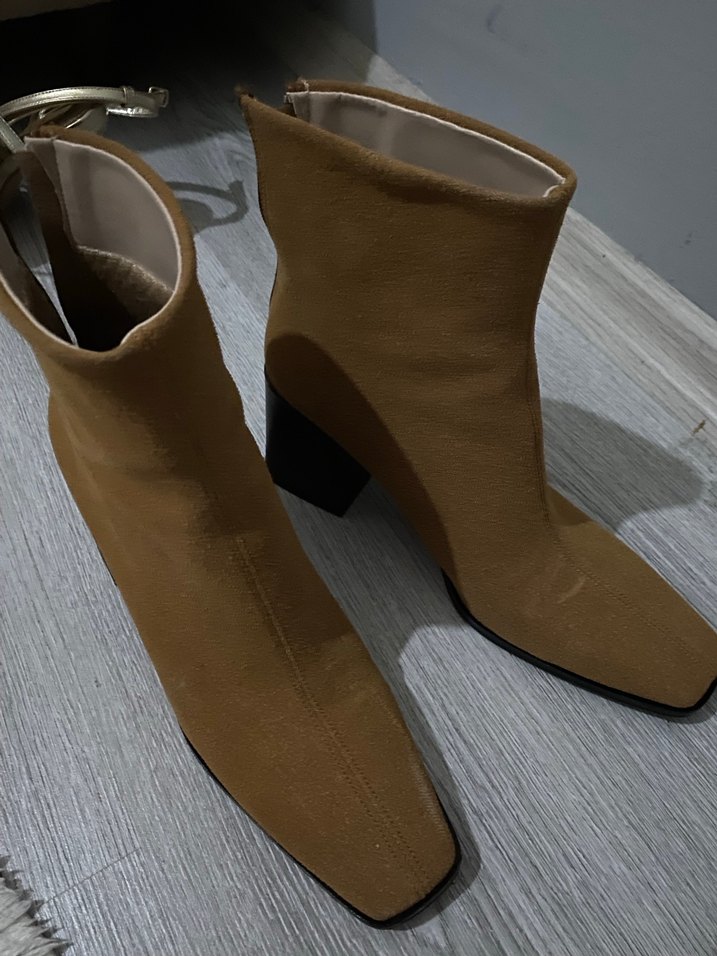Kahverengi Süet Kadın Topuklu Bot - Görsel 3