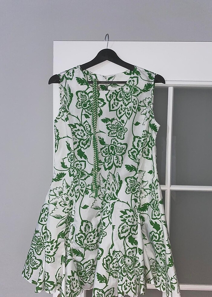 Kısa elbise - Görsel 2