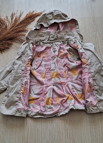 LC Waikiki Kiz cocuk trenckot