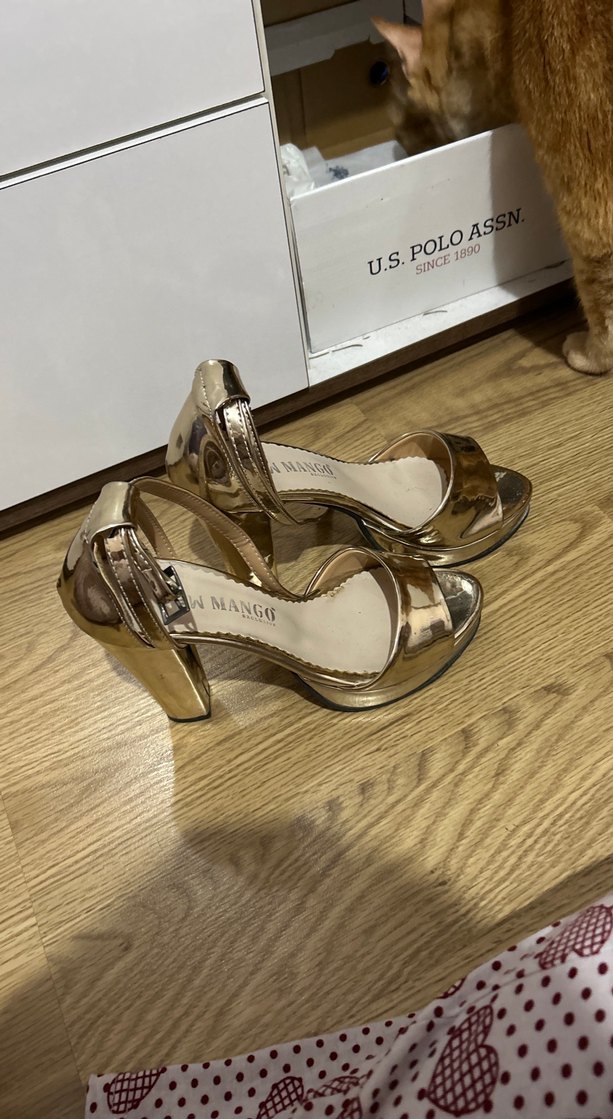 Altın Renkli Platform Topuklu Kadın Abiye Ayakkabı - Görsel 5