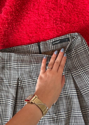 Gri Ekoseli Pilili Midi Etek - Görsel 2