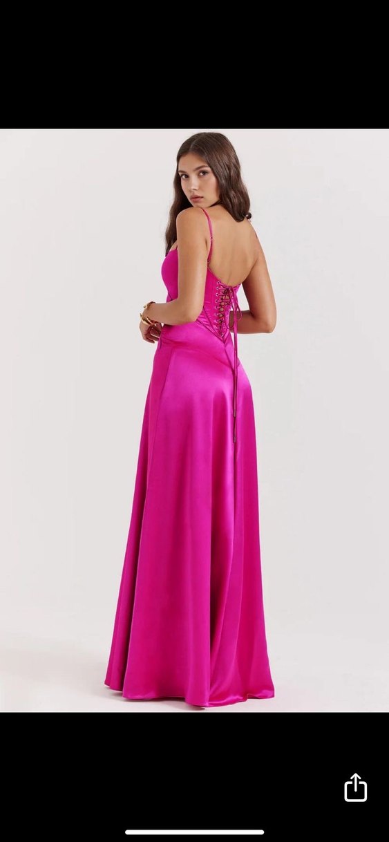 Pembe Parlak Uzun Askılı Saten Elbise - Görsel 4