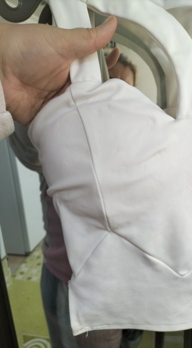 Beyaz Straplez Kısa Kadın - Görsel 3