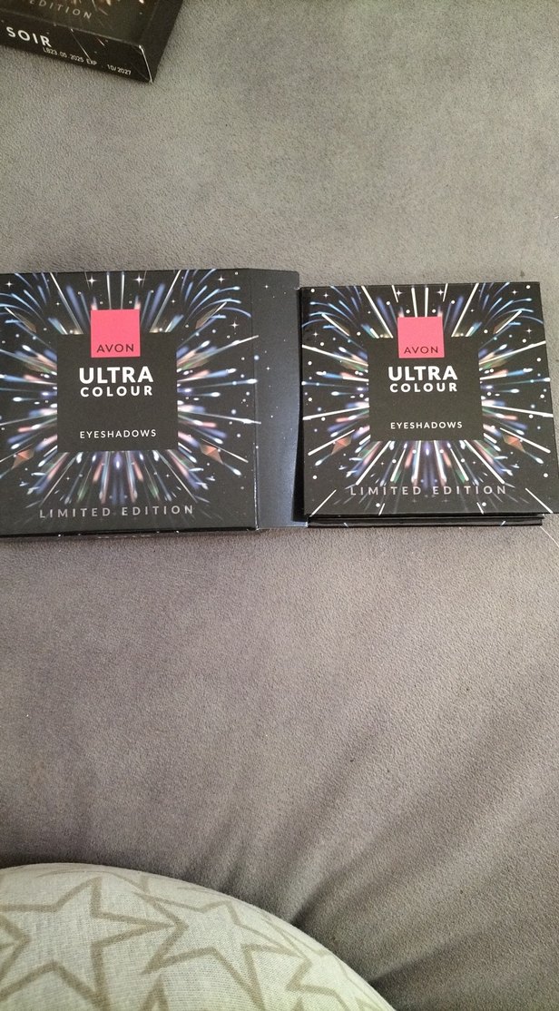 Gri Tonlarda 9 Renkli Göz Farı Paleti - Görsel 3