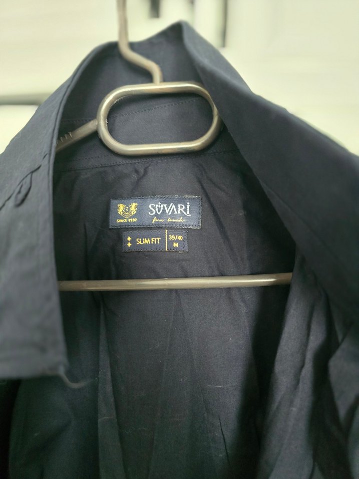 Düğmeli Siyah Keten Erkek Gömlek - Görsel 2