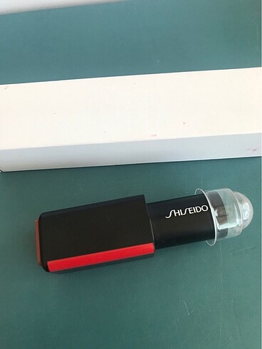  Beden Shiseido ruj