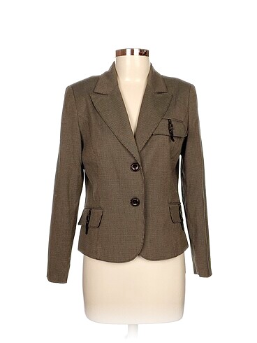 Diğer Blazer %70 İndirimli.