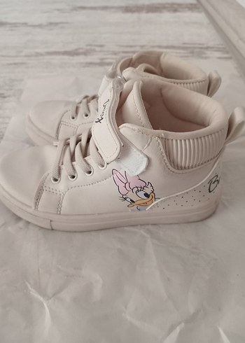 28 Beden Kız Çocuk Beyaz Minnie Baskılı Spor Ayakkabı