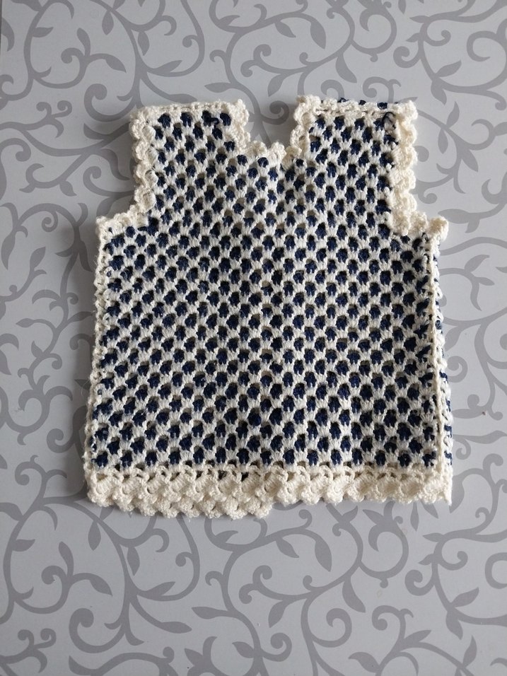 Nakışlı Örgü Kız Çocuk Yeleği - Görsel 2