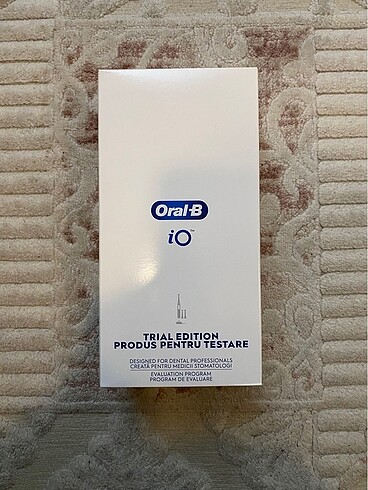 Oral-B Oral B İo 6 Şarjlı Diş Fırçası