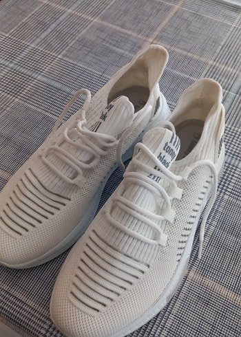 ERKEK SPOR AYAKKABI SIFIR BEYAZ AYAKKABI DİGER SİYAH AZ KULANILD - Görsel 2