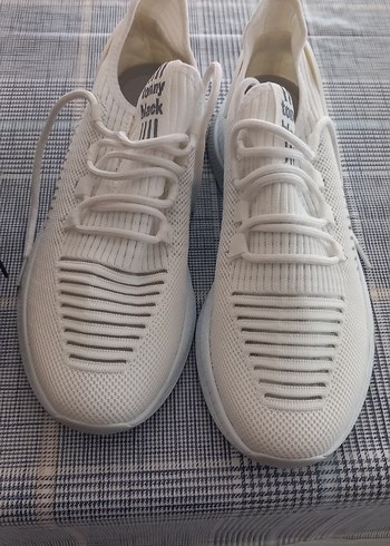 ERKEK SPOR AYAKKABI SIFIR BEYAZ AYAKKABI DİGER SİYAH AZ KULANILD - Görsel 6