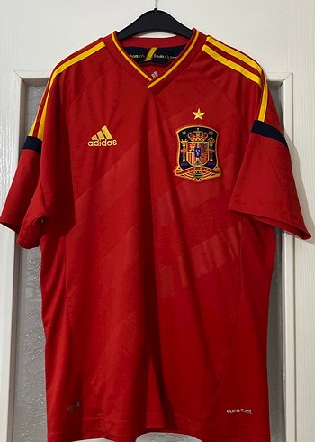 Kırmızı Adidas İspanya Forma