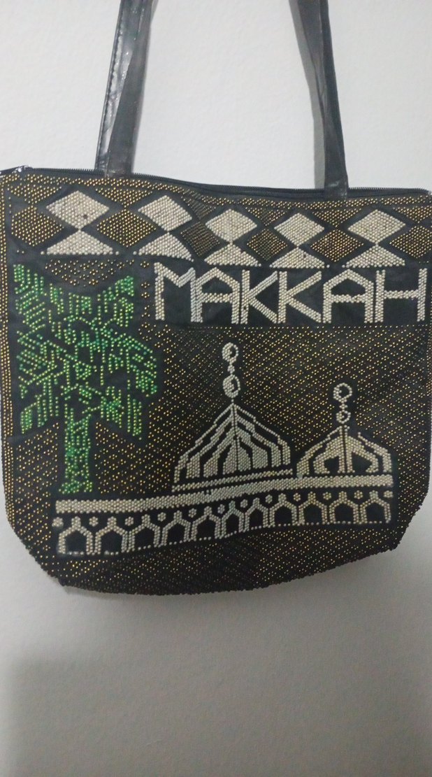 Nakışlı ve Boncuklu Kahverengi Mekke Medine Yazılı Şık Çanta - Görsel 2