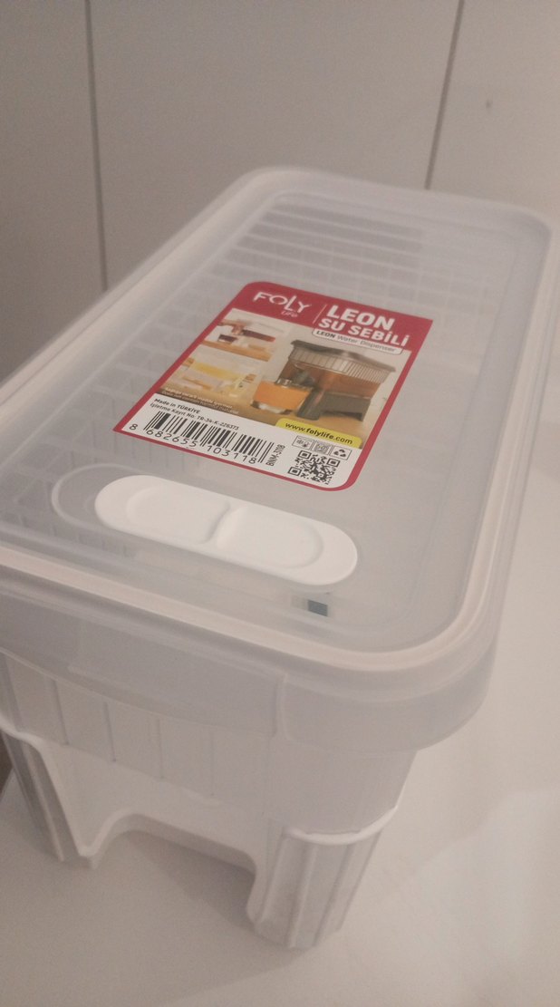 Şeffaf Leon Su Sebili - Plastik Kapaklı - Görsel 2