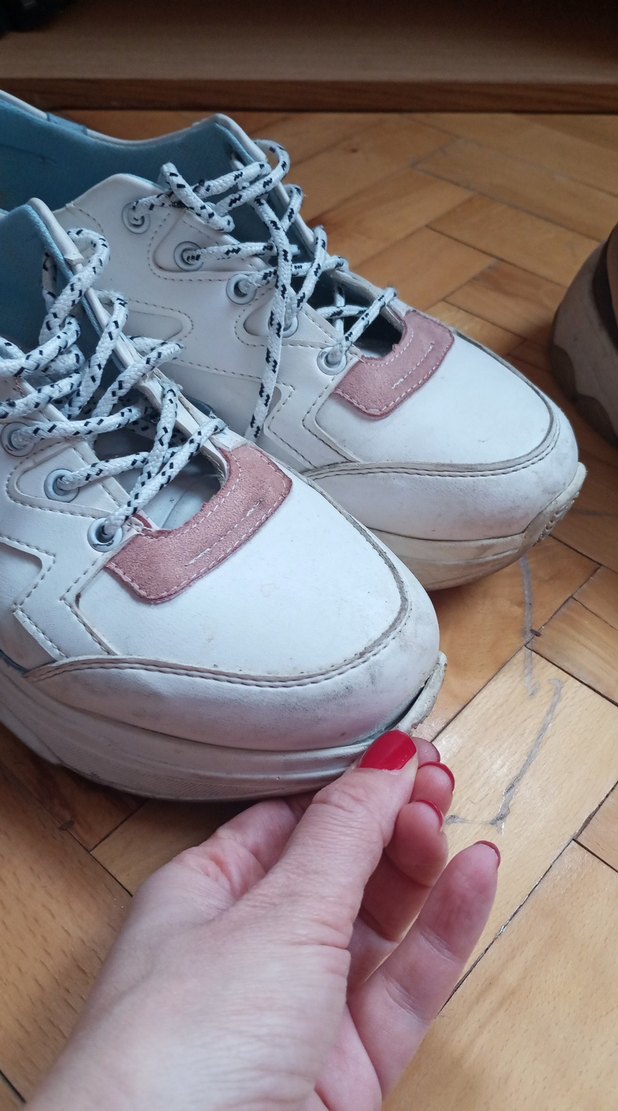 Bej ve Gri Dolgu Topuklu Kadın Spor Ayakkabı - Görsel 4