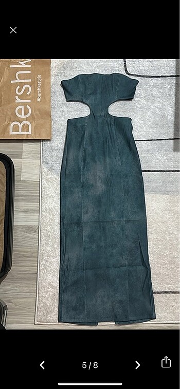 m Beden mavi Renk Bershka uzun elbise