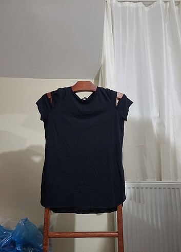 LC Waikiki Tshirt l ile xxl beden arası değişiyor