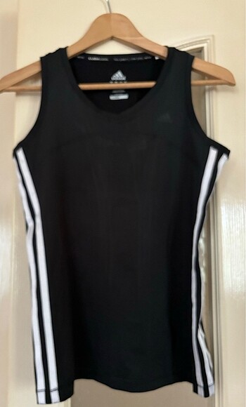 Adidas spor üst