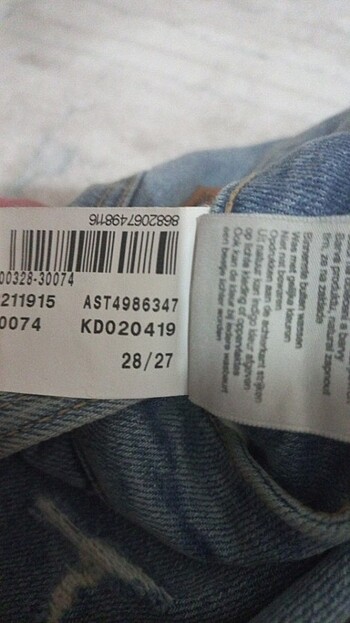28 Beden mavi Renk Mavi Jean
