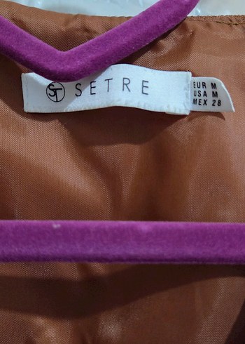 Hardal renkli Midi Elbisesi V Yakalı - Görsel 8