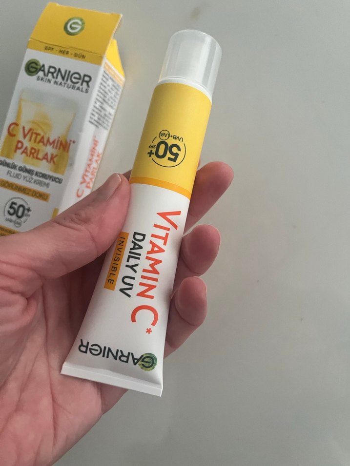 Garnier C Vitamini Parlak SPF 50+ güneş kremi - Görsel 3