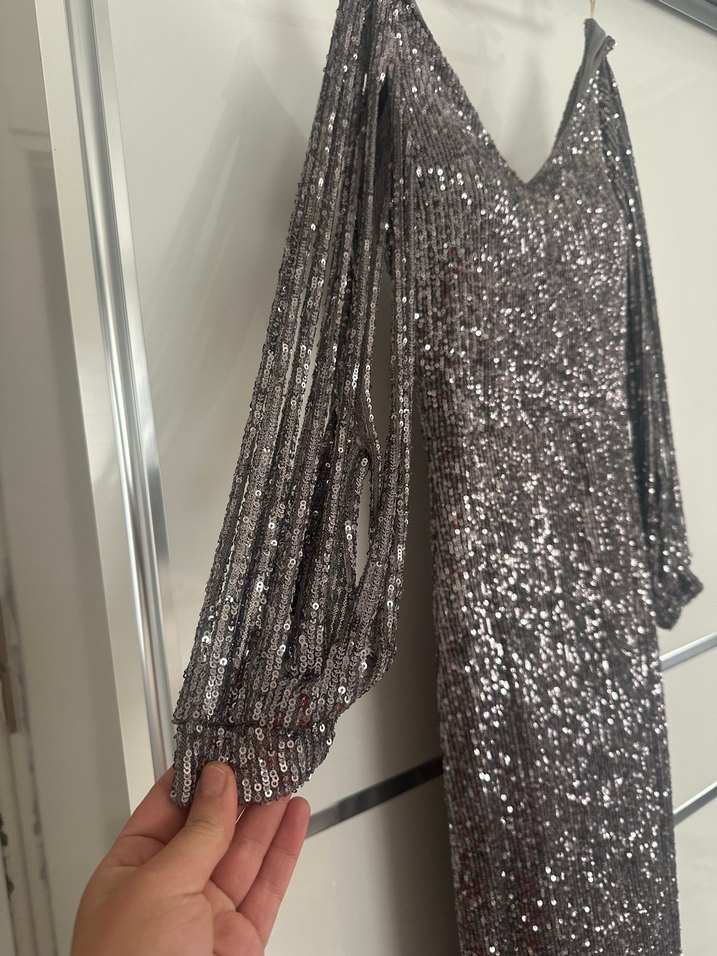Uzun Kollu V Yaka Payetli Gri Abiye Elbise - Görsel 2