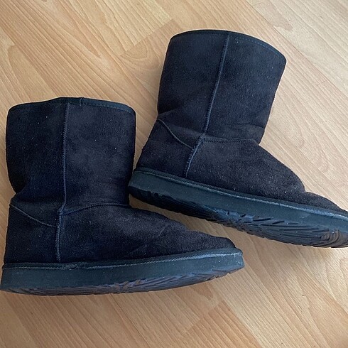 38 Beden siyah Renk Ugg bot