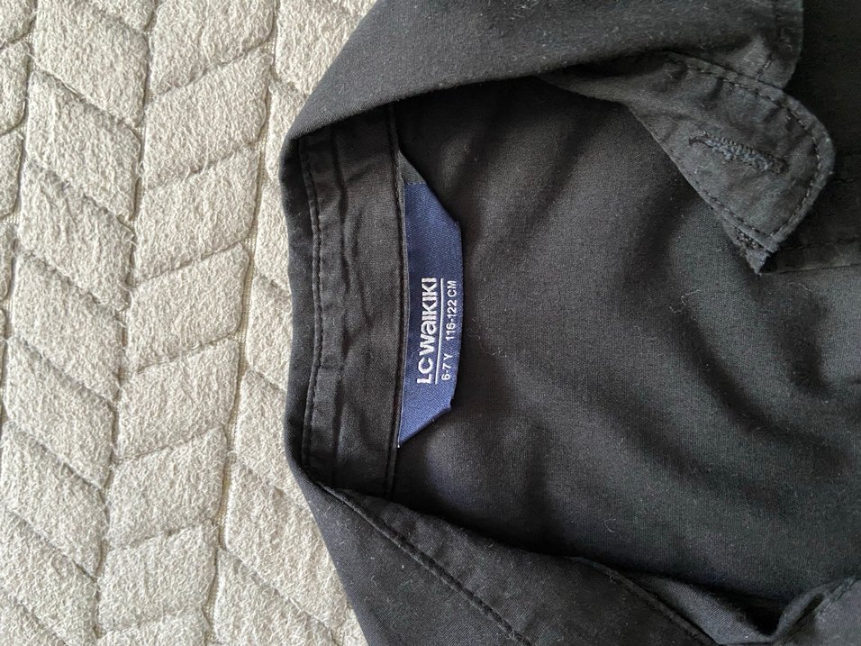 Erkek Çocuk Siyah Keten Gömlek - Görsel 4